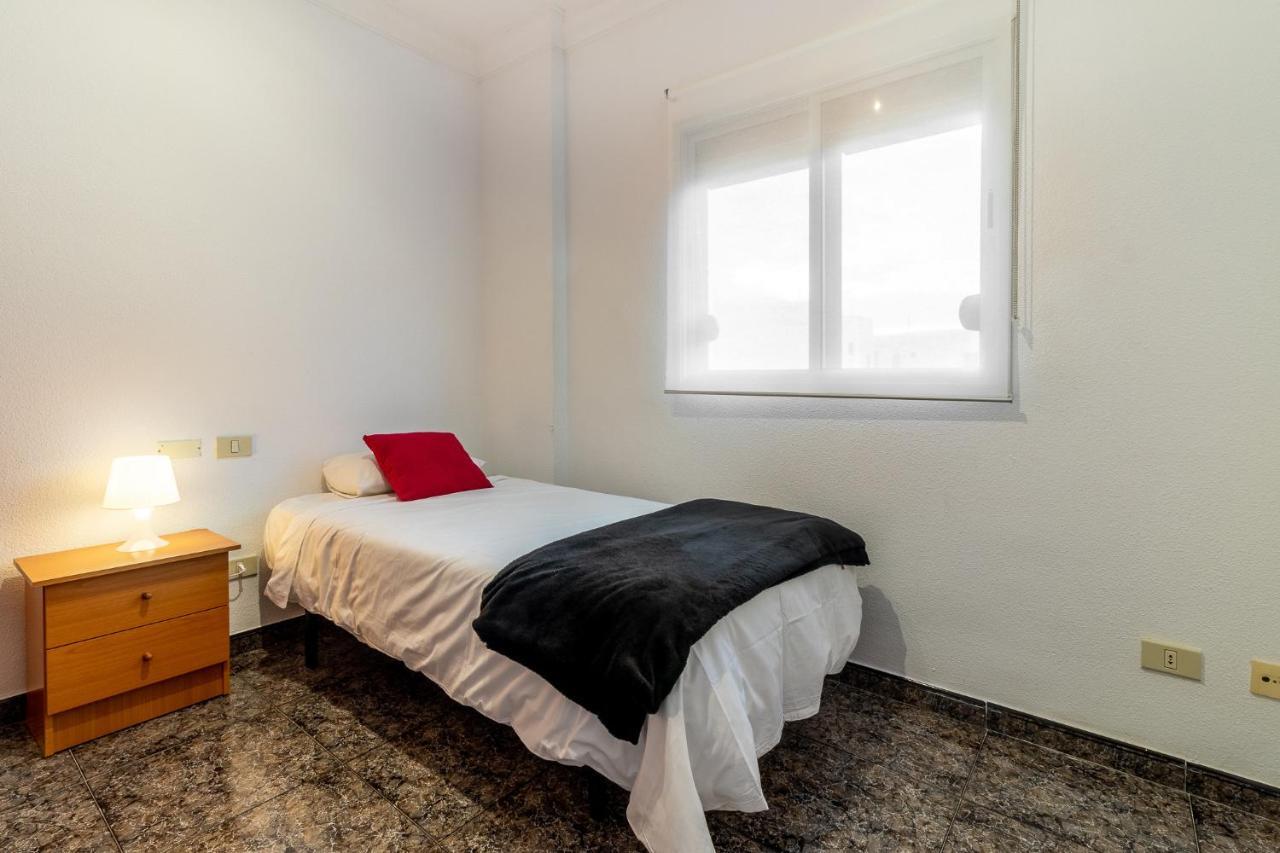 לאס פאלמס דה גראן קנאריה Flatguest Cicer - 3Bdr + Balcony + Beach מראה חיצוני תמונה