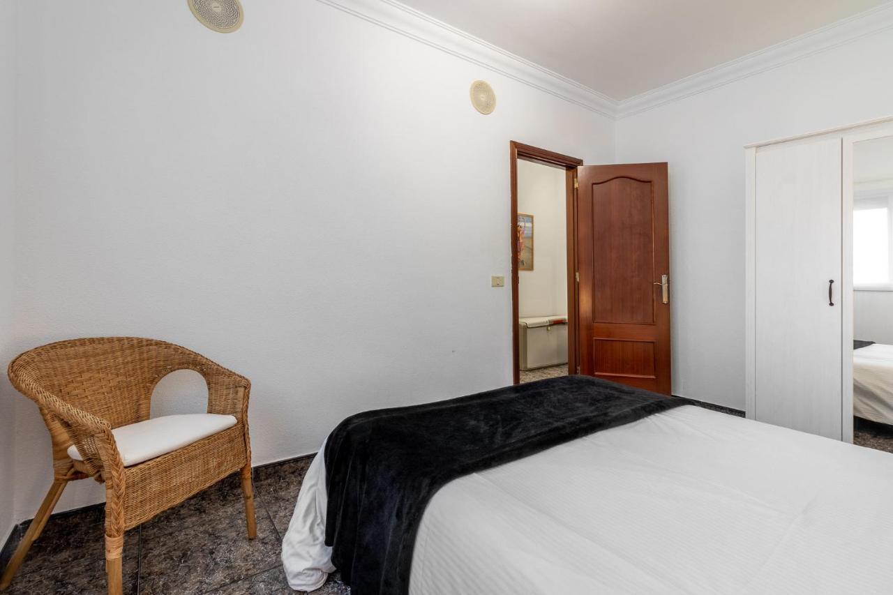 לאס פאלמס דה גראן קנאריה Flatguest Cicer - 3Bdr + Balcony + Beach מראה חיצוני תמונה